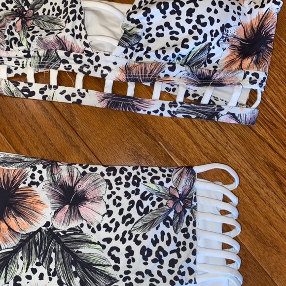 Floral Animal Print Bikini Set - Picture 4 of 4